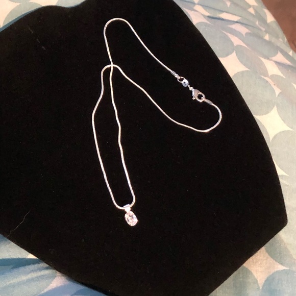 NWT Beautifully crafted Oblong Diamond simulant - Picture 7 of 10